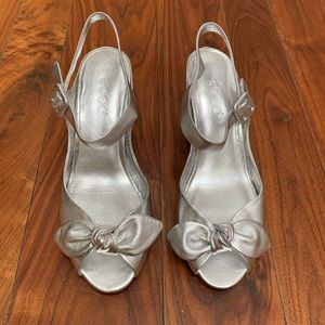 NWOB Ecco Peep Toe Bow Sandal Wedge